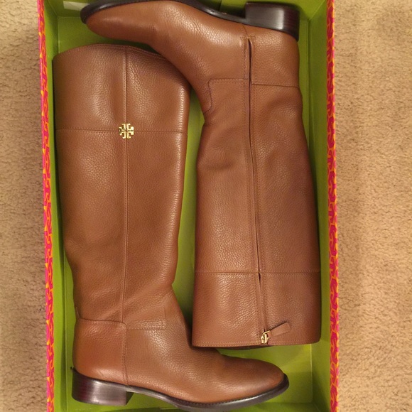 Tory Burch Jolie Riding Boots. Blk and brown available - Picture 5 of 6